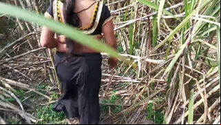 Desi Milf Escort Hot Woman With Horny Costumer Sex In Outdoor Video