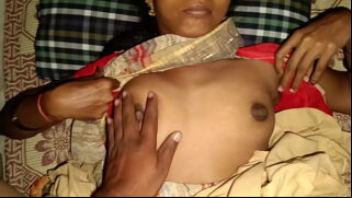 Telugu Indian house wife romance with husband Video