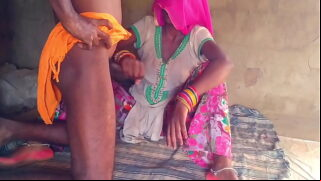 Wet desi chut squirting after fingering Video